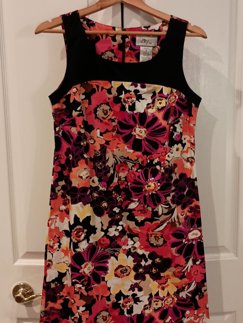DBY LTD, Size 6 Floral Design
